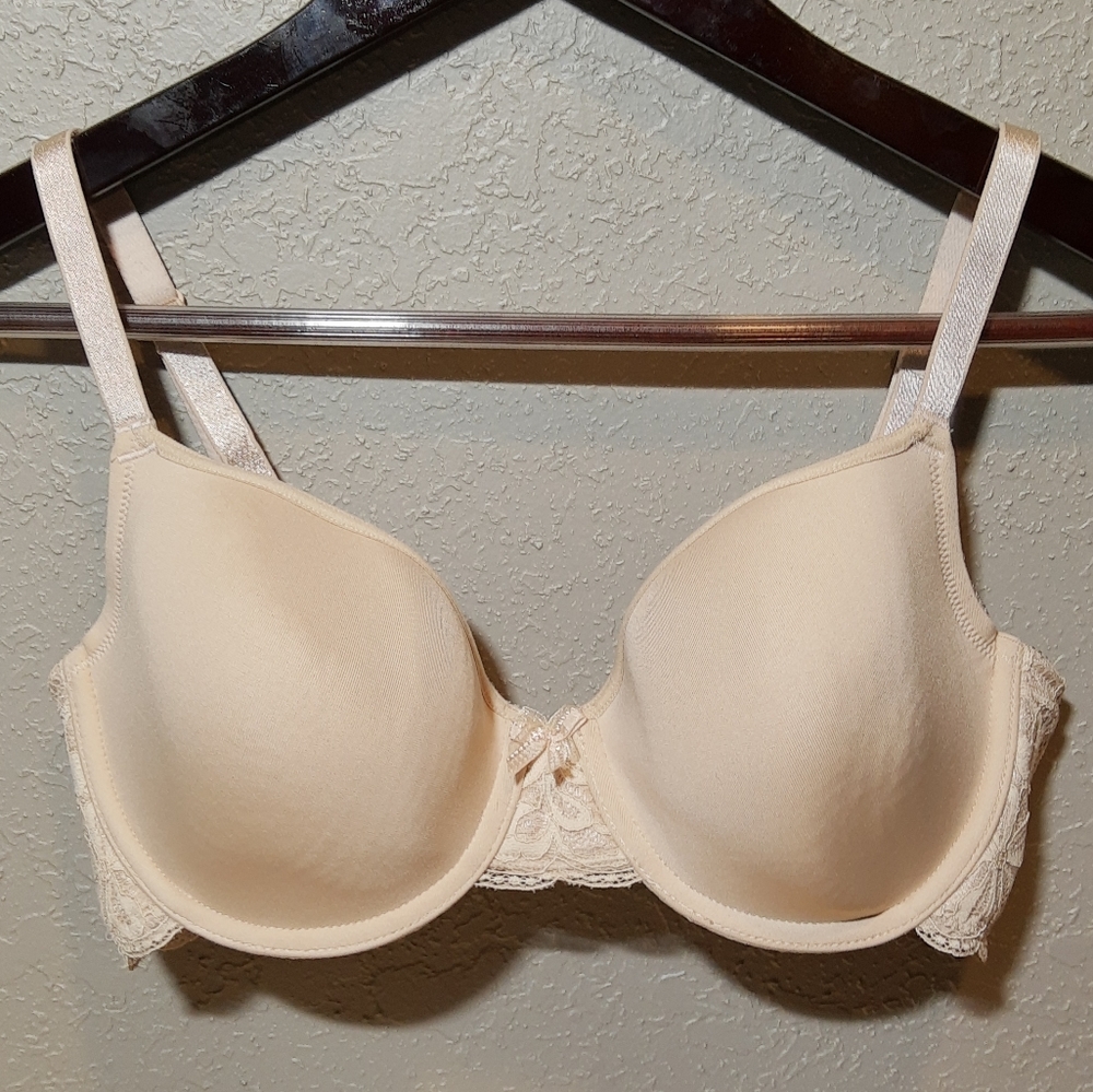 Wacoal, Sz 34C